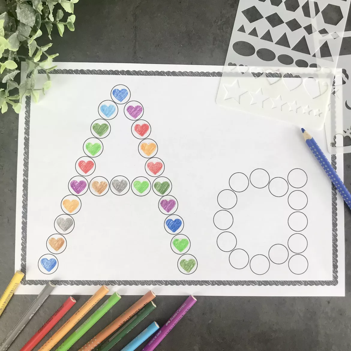 Bild in der Beschreibung des Unterrichtsmaterials Gepunktete Druckbuchstaben zum Stempeln, Legen, Bemalen, Bekleben... von The Growing Firsties #2