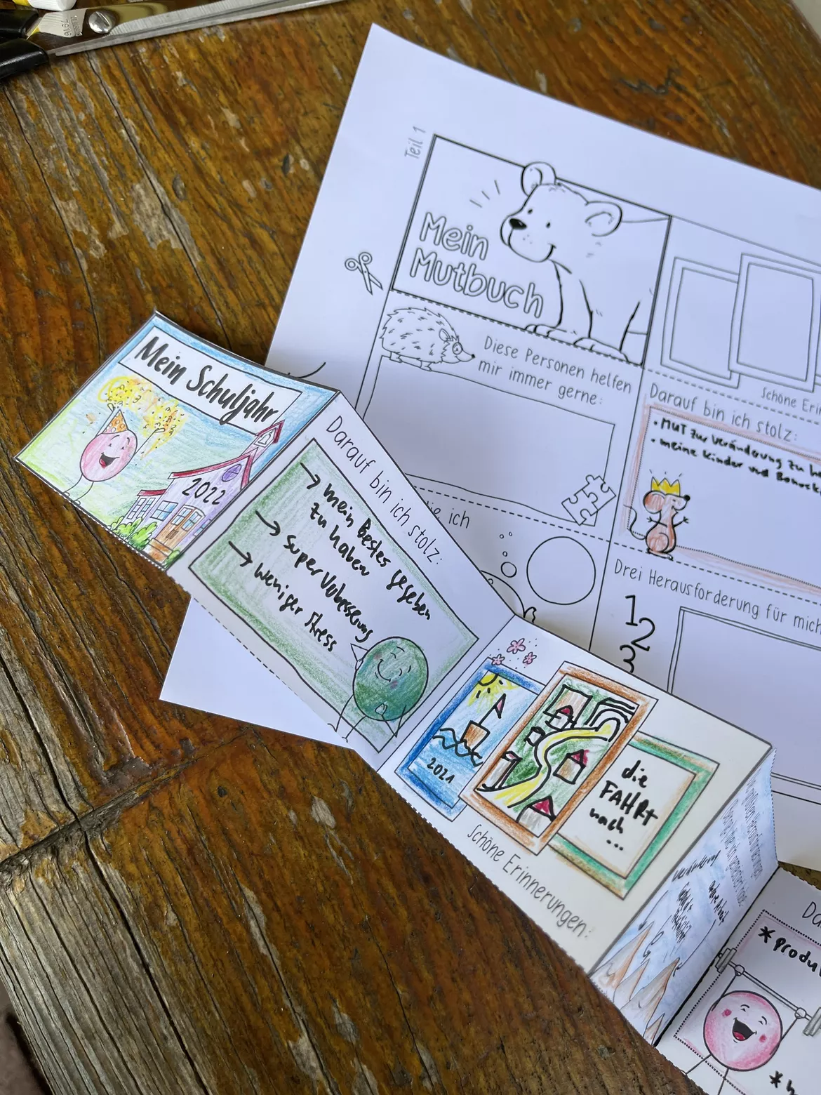 Bild in der Beschreibung des Unterrichtsmaterials Mein Schuljahr 2025/26/?? - Leporello / Schuljahresende von Doodleteacher #1
