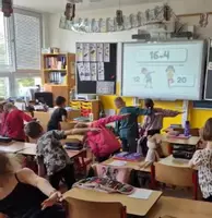 Náhled - MATHEMATISCHES AUFWÄRMEN - Addition und Subtraktion bis 20 - boční 1