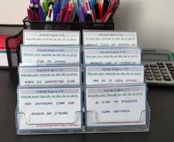 Aperçu - Jeux - Autonomie – Cartes à plastifier – Énigmes sur l’alphabet - Page de couverture