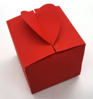 Vorschau - Mal- und Bastelvorlagen - Basteln für Muttertag: Geschenkbox "Herz" - Seite 1