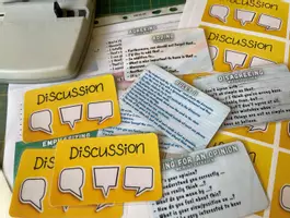 Vorschau - Spiele - Kartenspiel - Skill training - Debating / Discussion - Deckblatt