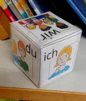 Vorschau - Mal- und Bastelvorlagen - Ich-Du-Wir-Würfelnetz - Deckblatt