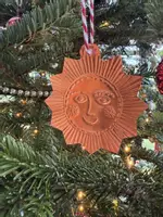 Voorbeeld - Sterren, zon en maan Kerst hangers maken met metaal folie - Embossing techniek - Pagina 2