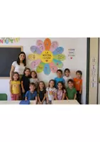 anteprima - Materiale per pittura e bricolage - IL FIORE DELL'ACCOGLIENZA POSTER MURALE - Pagina di copertina