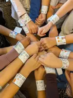Voorbeeld - armbandjes tweetekenklinkers blokschrift /verbonden schrift - Voorblad