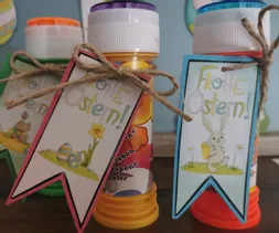 Bild in der Beschreibung des Unterrichtsmaterials Geschenkanhänger Ostern von Frau Waschbär #1
