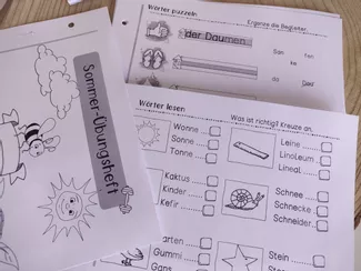 Bild in der Beschreibung des Unterrichtsmaterials Sommer-Übungsheft Deutsch für Klasse 1/2 als Wiederholung von Papillionis #1