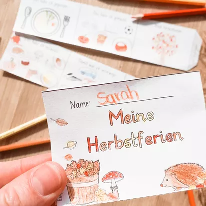 Bild in der Beschreibung des Unterrichtsmaterials Leporello Herbstferien von FreuleinBerg #1
