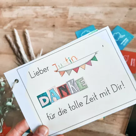 Bild in der Beschreibung des Unterrichtsmaterials Abschiedsgeschenk - Kleines Fotoalbum von FreuleinBerg #1