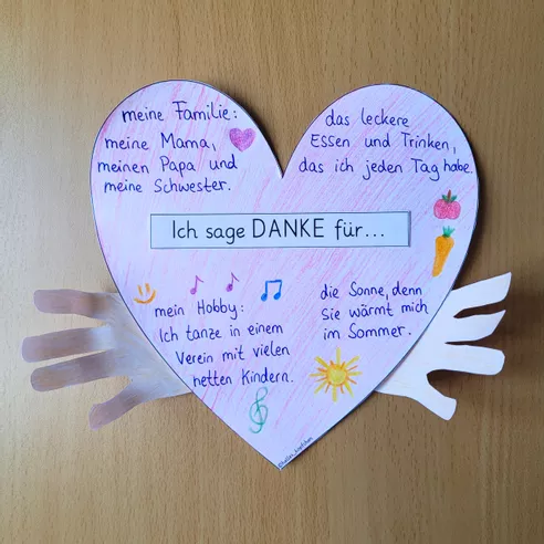 Bild in der Beschreibung des Unterrichtsmaterials Ethik Dankbarkeit Grundschule / Danke-Herz basteln von Helles Köpfchen #1
