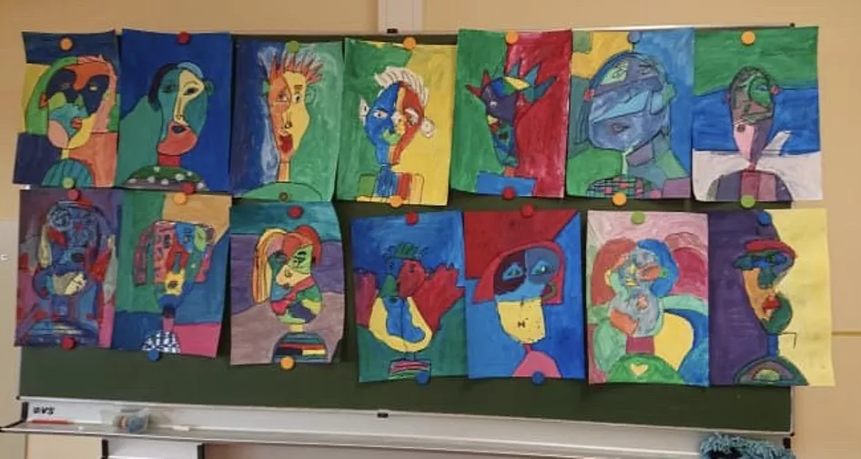 Bild in der Beschreibung des Unterrichtsmaterials Würfle & Male ein Picasso Monster / Zeichenprojekt Grundschule von Doodleteacher #1