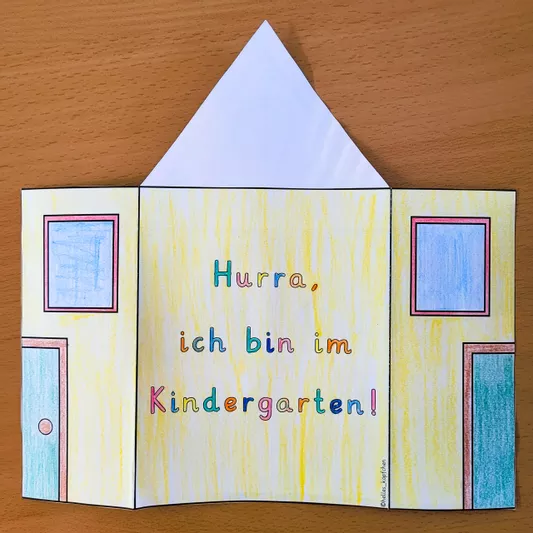 Bild in der Beschreibung des Unterrichtsmaterials Neues Kitajahr – Begrüßungskarte basteln „Hurra, ich bin im Kindergarten“ von Helles Köpfchen #2
