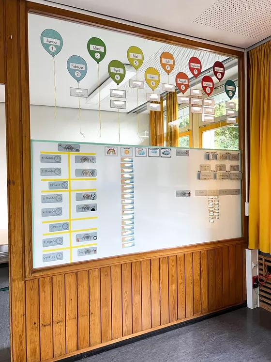 Bild in der Beschreibung des Unterrichtsmaterials Luftballon Kalender - Geburtstage von FreuleinBerg #1