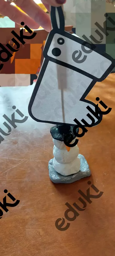 Pupazzo di neve natalizio portafoto Materiale interattivo - Pupazzo di neve natalizio portafoto - MaestrAntonietta - Pagina di copertina