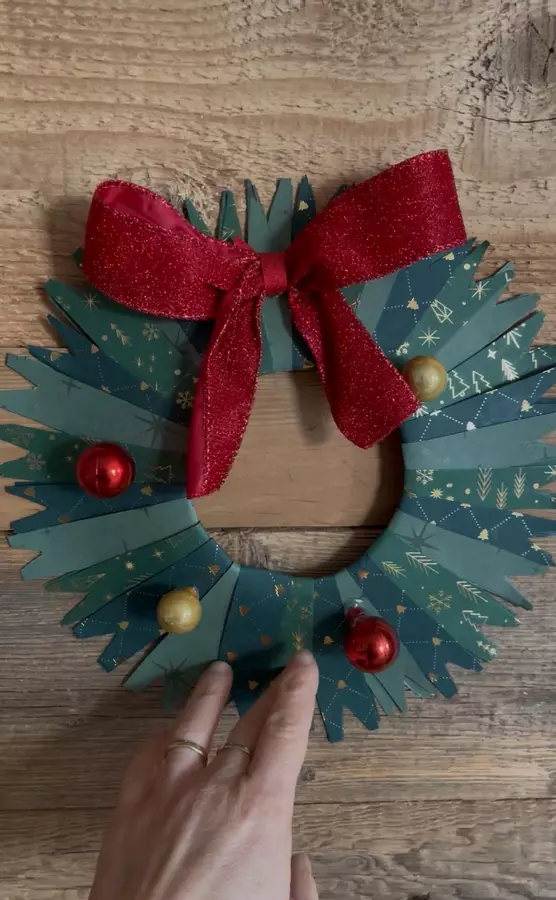 poesie di Natale ( e lavoretto) Altro tipo di materiale - poesie di Natale ( e lavoretto) - tra albi e matite - Pagina di copertina