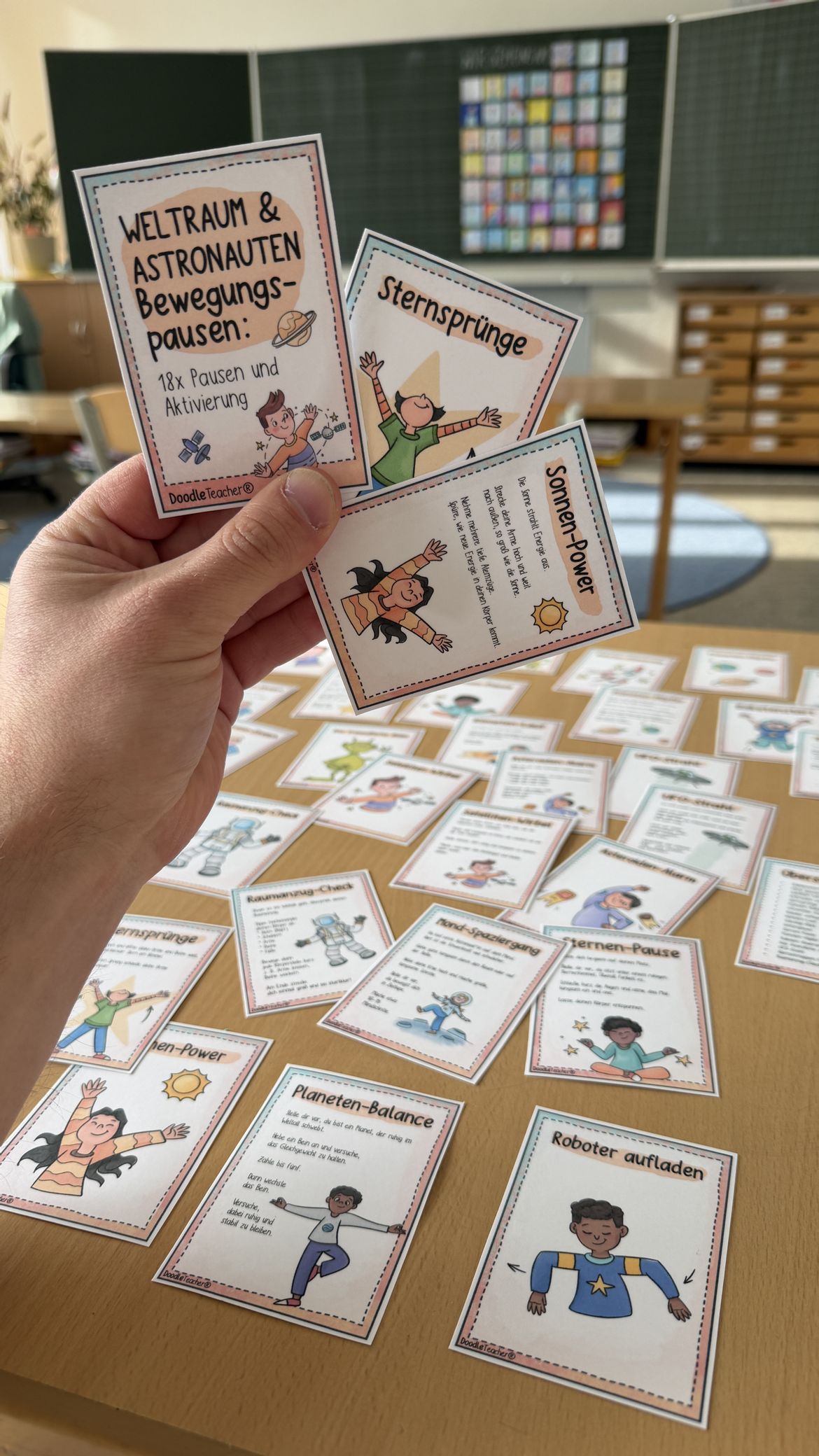 Bild in der Beschreibung des Unterrichtsmaterials 18 Bewegungspausen Weltall & Astronauten - aktive Brain Breaks für den Unterricht (Kl. 1–6) von Doodleteacher #2