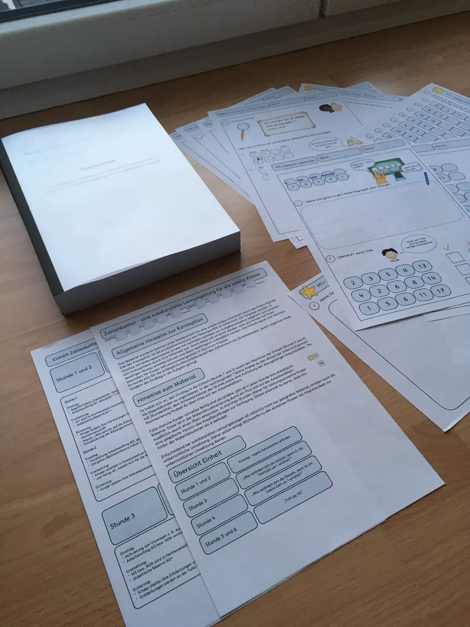 Bild in der Beschreibung des Unterrichtsmaterials Zahlenketten - eine substanzielle Lernumgebung für Klasse 2 Mathe von DieGrundschulkiste #1