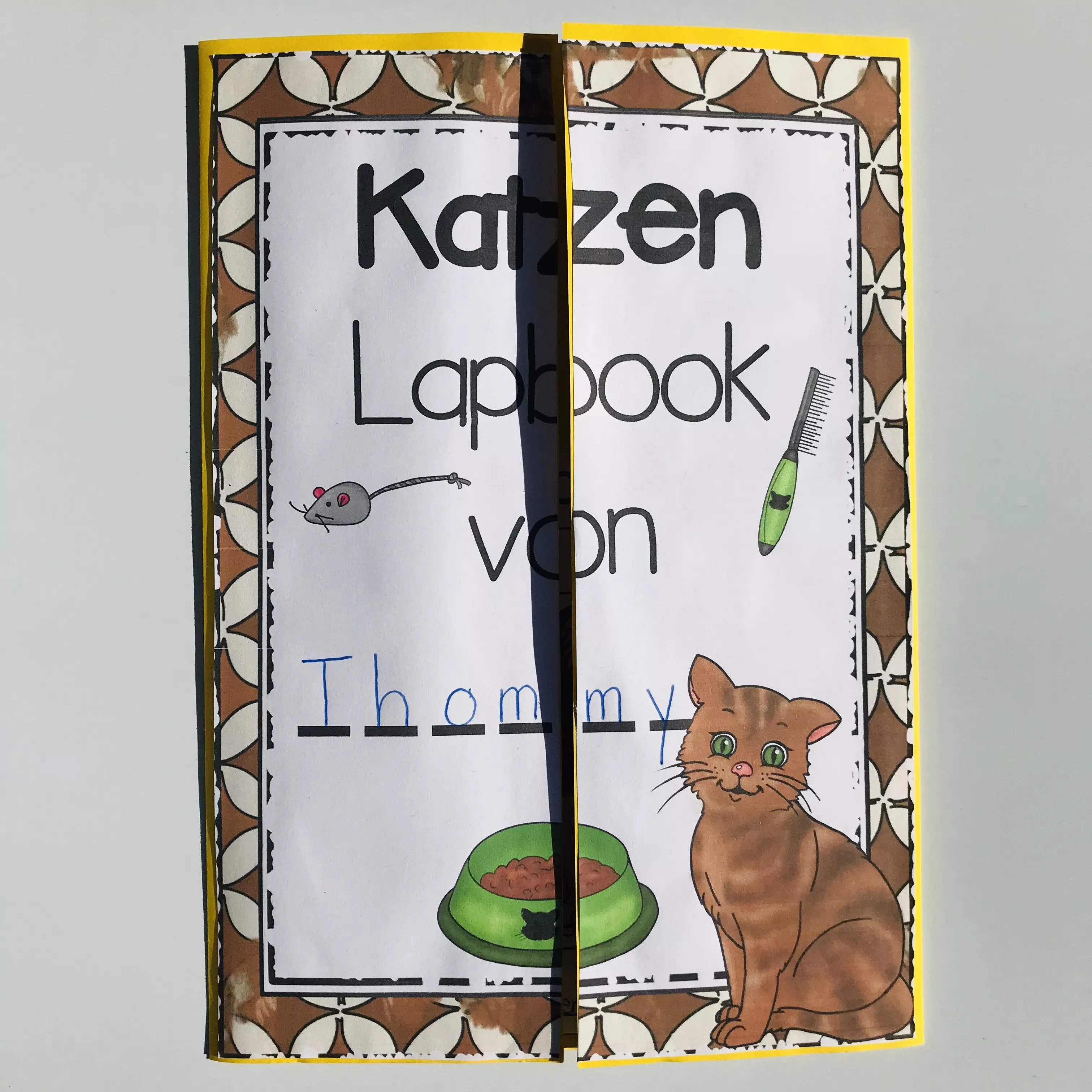 Bild in der Beschreibung des Unterrichtsmaterials Lapbook zur Katze von The Growing Firsties #1