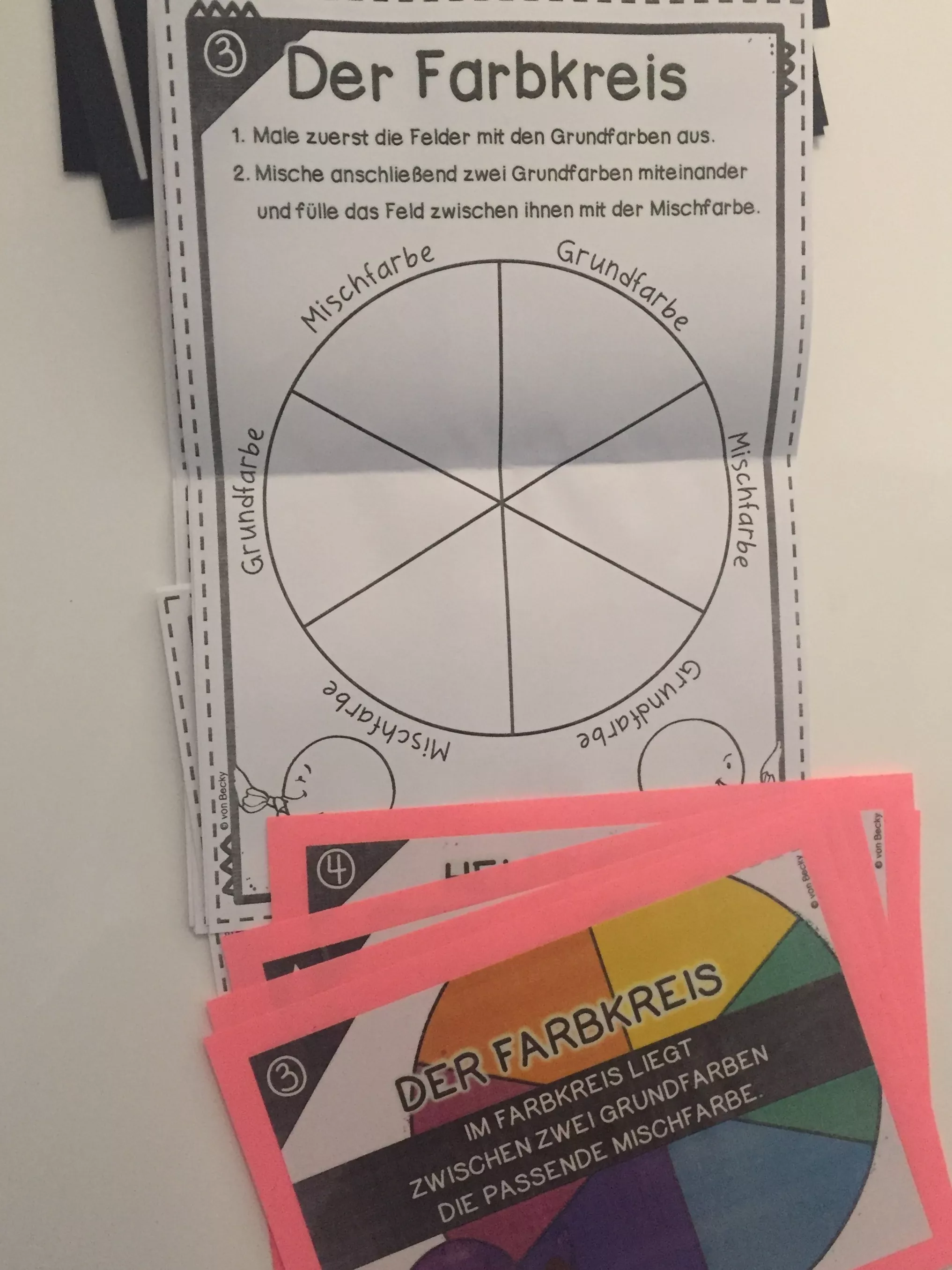 Bild in der Beschreibung des Unterrichtsmaterials FARBENWERKSTATT (Kartei und Farbenbüchlein) von Becky #3