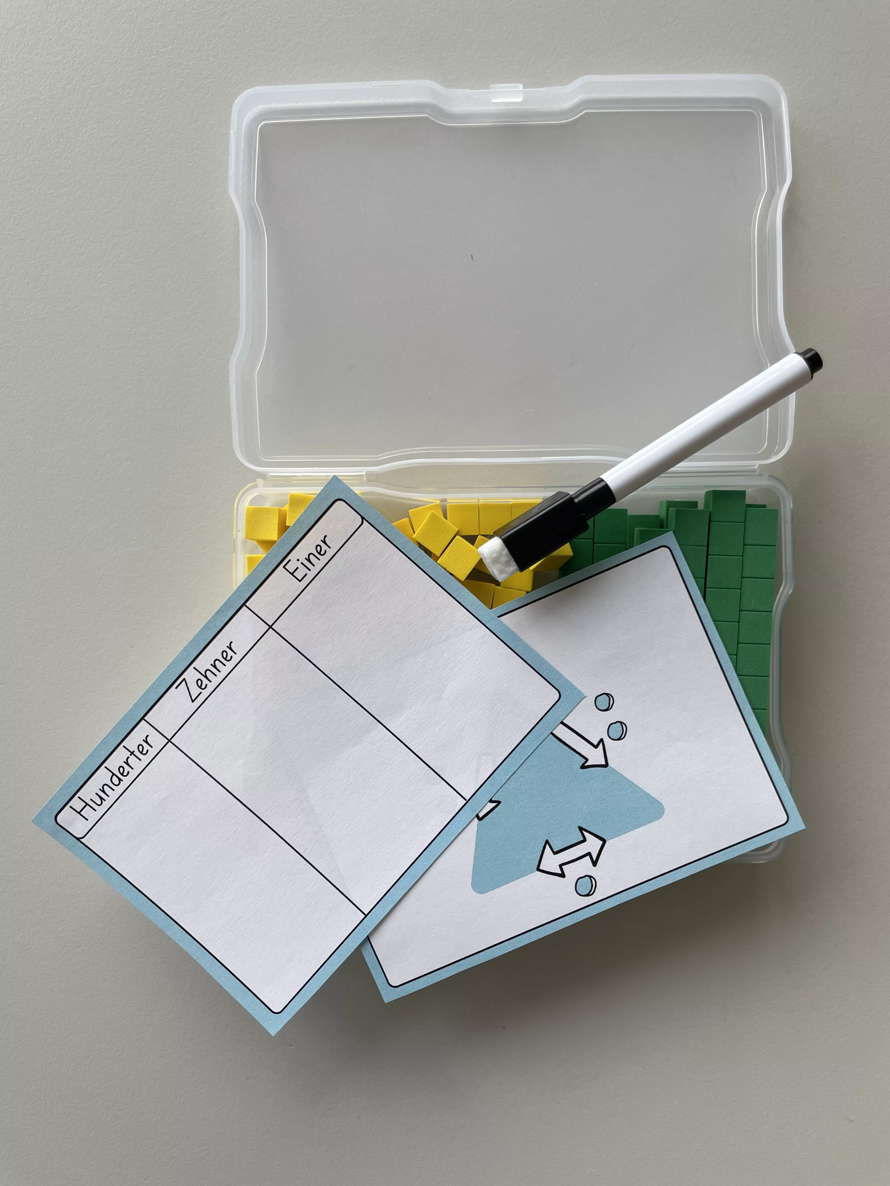 Bild in der Beschreibung des Unterrichtsmaterials Mathe Box 2, 1-100, Stellenwert, Einmaleins von Lhoch2 #1