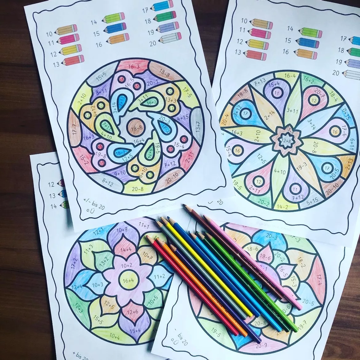 Bild in der Beschreibung des Unterrichtsmaterials Rechnen & Malen Mandalas bis 20 – Addition & Subtraktion ohne Übergang (Mathe Klasse 1/2) von Giraffes_love_school #1