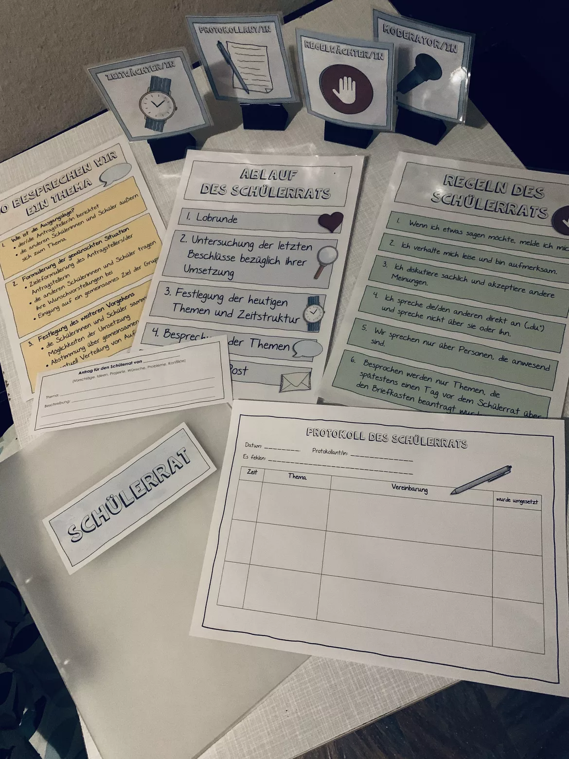Bild in der Beschreibung des Unterrichtsmaterials Der Klassenrat - Komplettpaket von Miss Woody #1