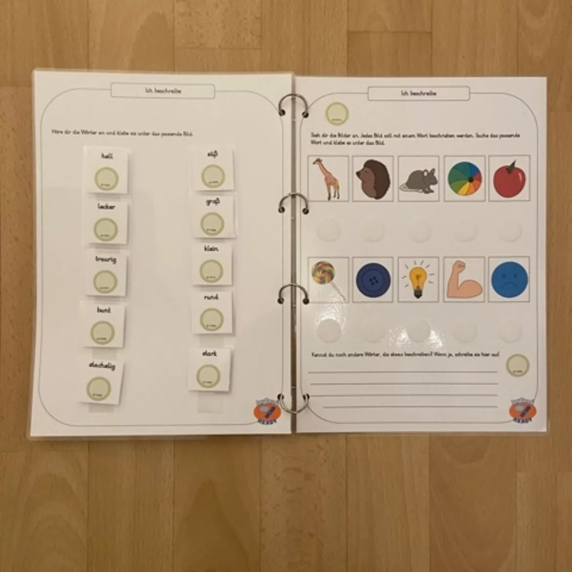 Bild in der Beschreibung des Unterrichtsmaterials Klettmappe zu Adjektiven für den Anybook Audiostift von Material.Fabrik #2