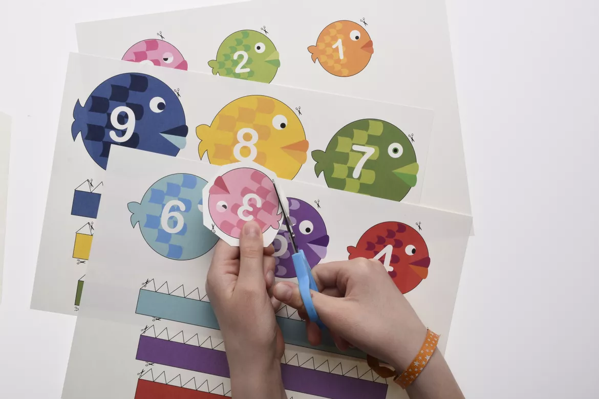 Bild in der Beschreibung des Unterrichtsmaterials Pesciolini e numeri, impara le grandezze le quantità... von Lalao.it #2
