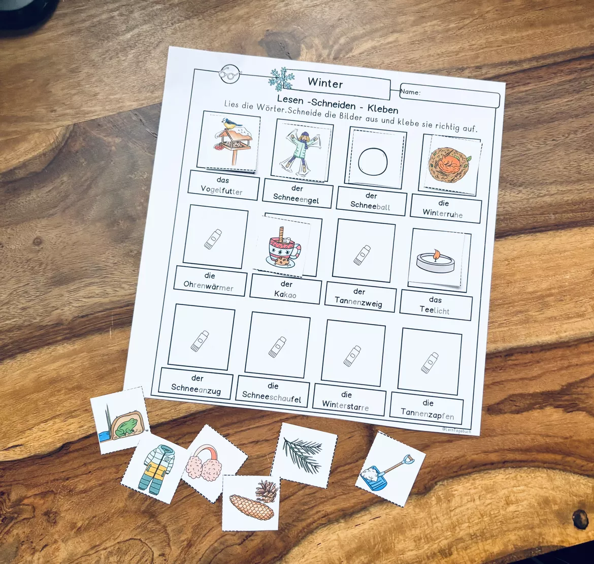 Bild in der Beschreibung des Unterrichtsmaterials Lesetraining Winter, Lesen und kleben. Wortschatz, Lernwörter, DaZ, 1.Klasse, 2.Klasse von LernTagebuch #1