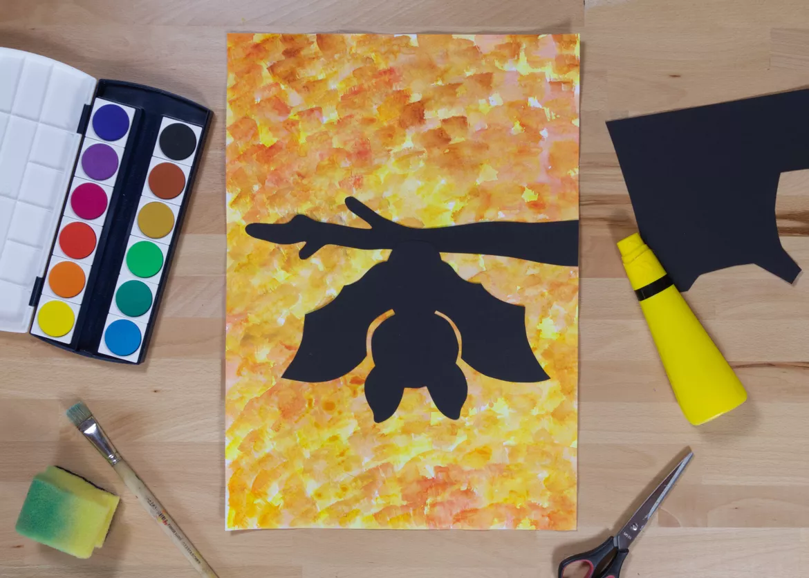 Bild in der Beschreibung des Unterrichtsmaterials Kunst Herbst, Fledermaus im Baum, Grundschule von Pinselpauker #1