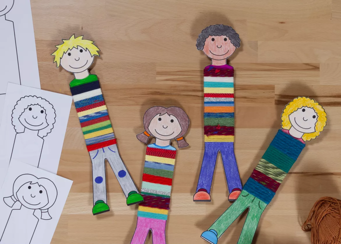 Bild in der Beschreibung des Unterrichtsmaterials 6 Handarbeiten mit Wolle für die Grundschule, Werken, Materialpaket von Pinselpauker #1