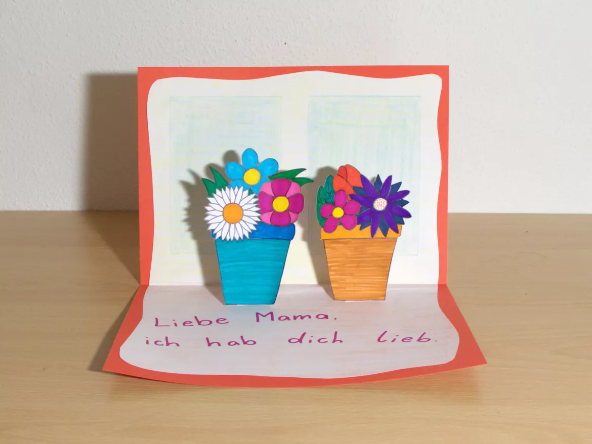 Bild in der Beschreibung des Unterrichtsmaterials Muttertag, Vatertag, Pop- up-Karte zum Verschenken von Pinselpauker #1