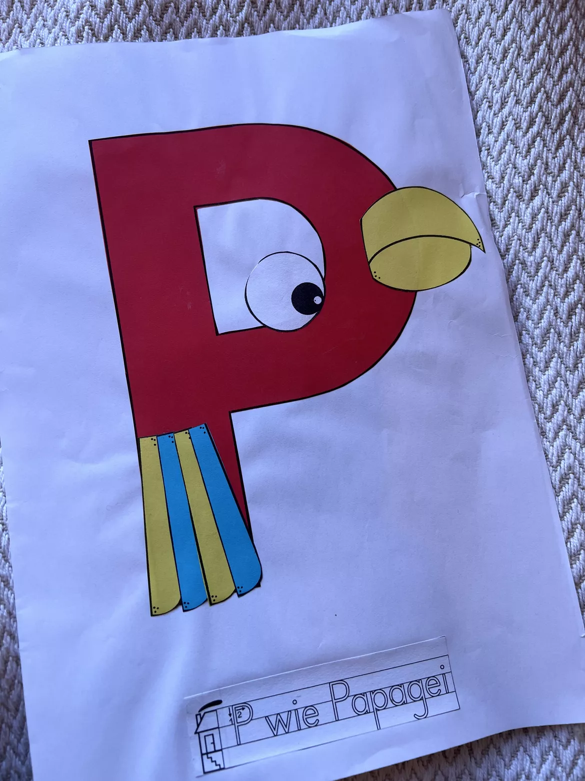 Bild in der Beschreibung des Unterrichtsmaterials Buchstabentier P wie Papagei – Buchstabenheft Grundschule (Klasse 1) | Buchstabeneinführung, Bastelvorlage & Anfangsunterricht von allerlei_fuer_die_schule #1