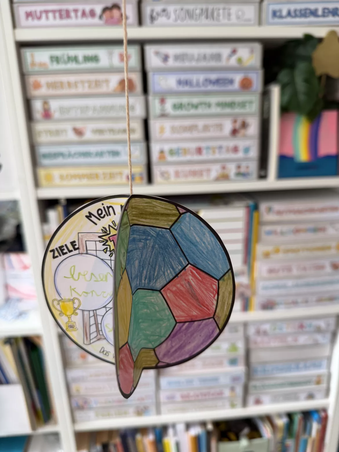 Bild in der Beschreibung des Unterrichtsmaterials Fußball WM 2026 von Doodleteacher #4