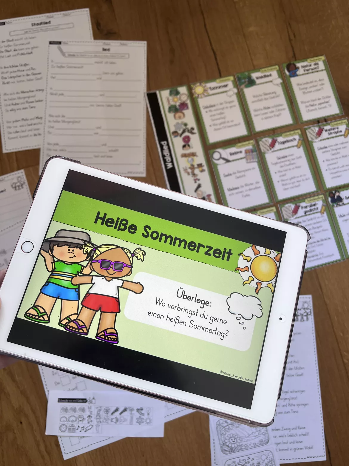 Bild in der Beschreibung des Unterrichtsmaterials Sommergedicht "Waldlied" – Gedichterarbeitung für den Deutschunterricht | Grundschule von allerlei_fuer_die_schule #1