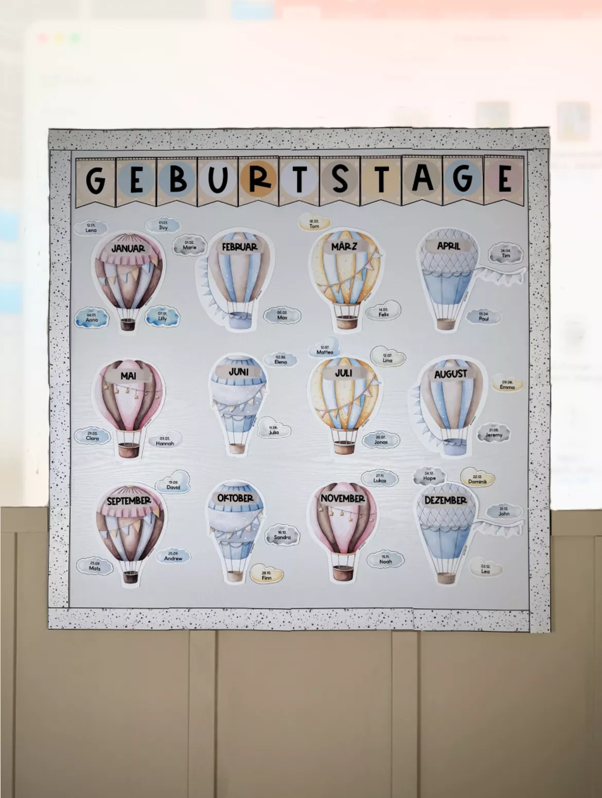 Bild in der Beschreibung des Unterrichtsmaterials Geburtstagskalender Heißluftballons | Editierbare Klassenzimmerdeko - Bastelvorlagen von The Growing Firsties #1