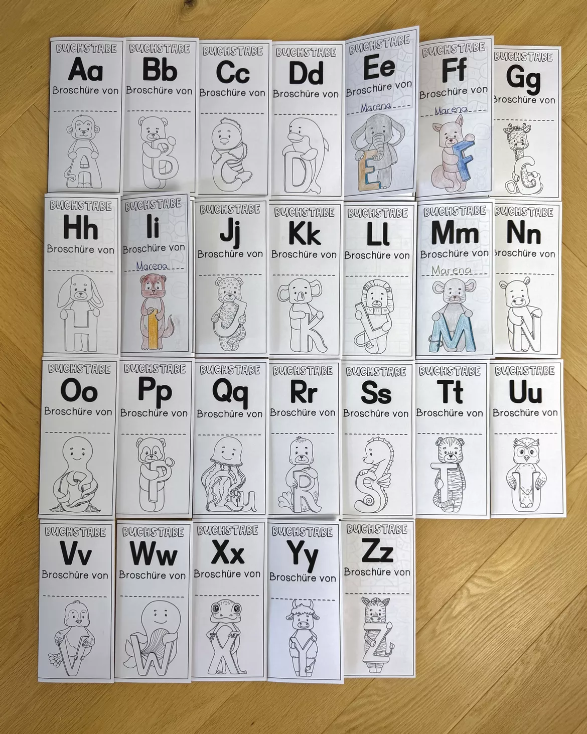 Bild in der Beschreibung des Unterrichtsmaterials Druckschrift ABC-Broschüren - Buchstaben lernen mit 26 Miniheften von The Growing Firsties #8