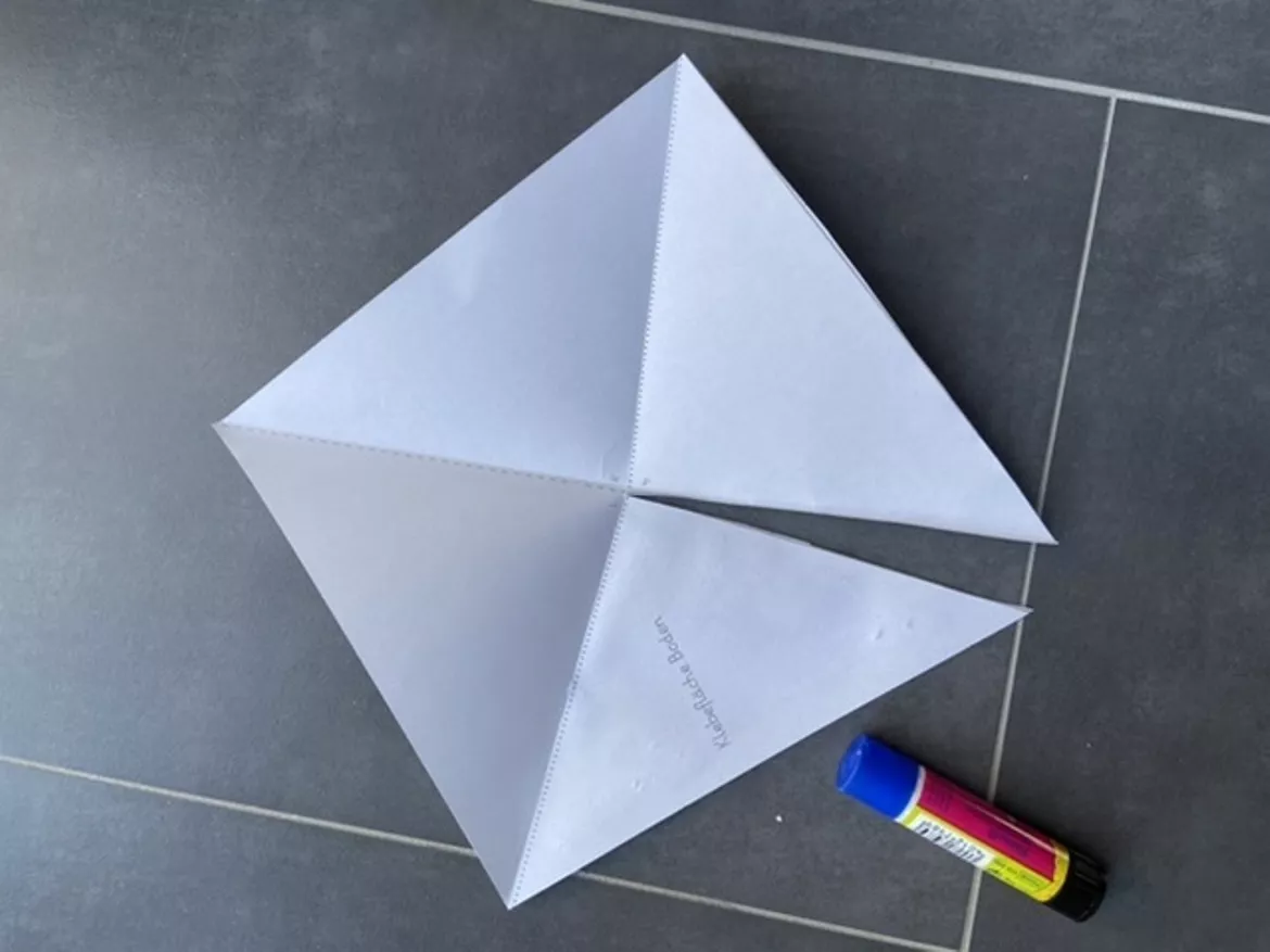 Bild in der Beschreibung des Unterrichtsmaterials Quadrama Blanko Vorlage von PugSchool #1