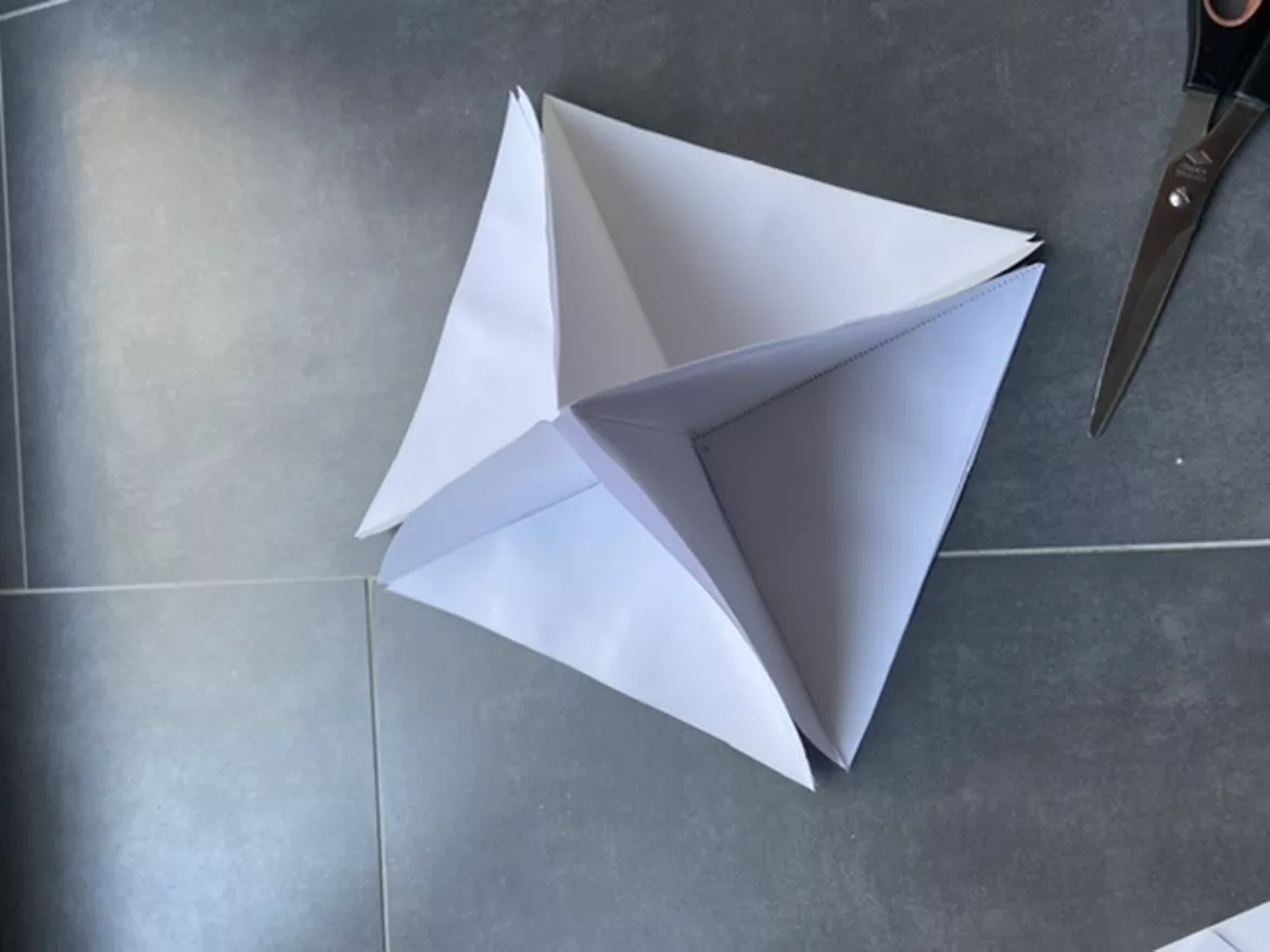 Bild in der Beschreibung des Unterrichtsmaterials Quadrama Blanko Vorlage von PugSchool #4