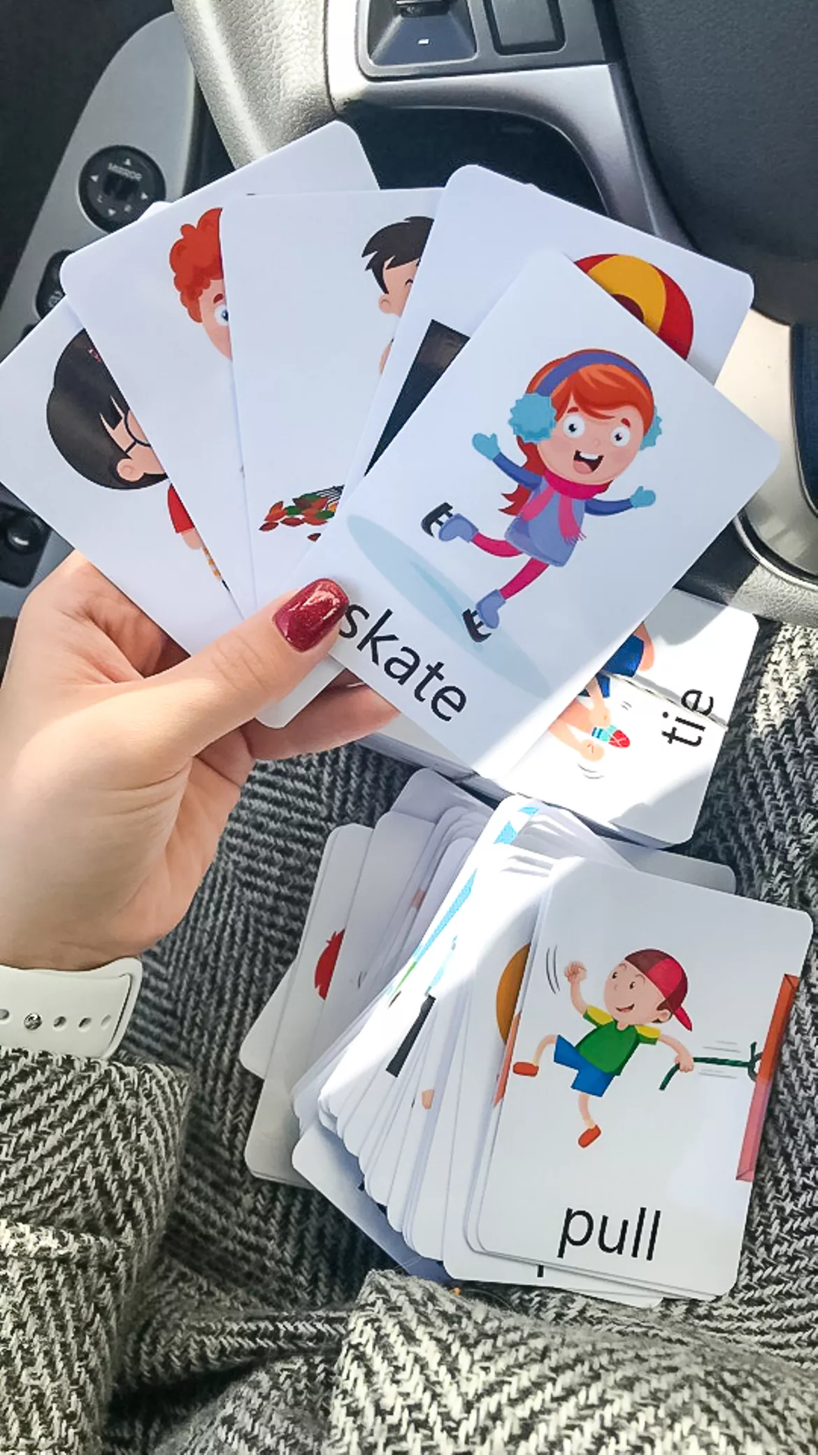 Bild in der Beschreibung des Unterrichtsmaterials Action Verbs Flashcards von Language Stuff #2
