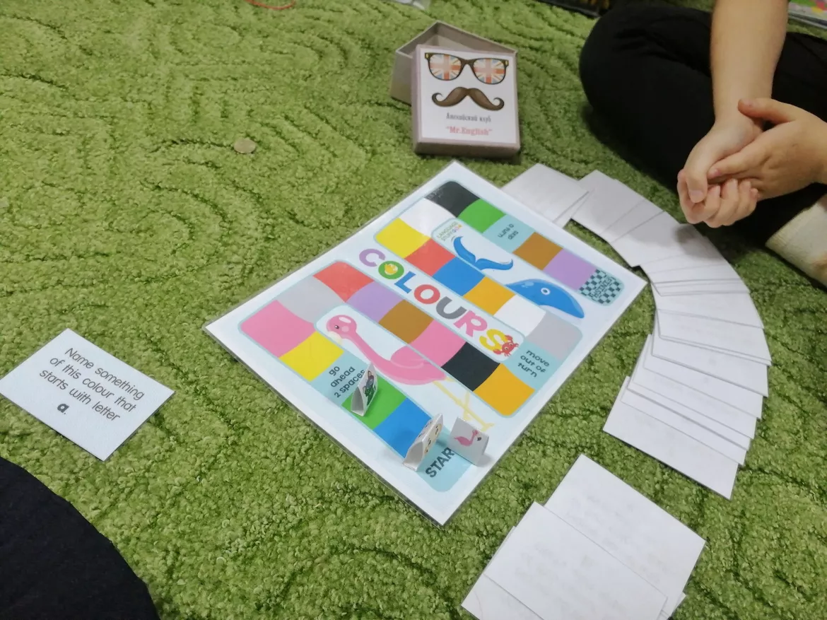 Bild in der Beschreibung des Unterrichtsmaterials Colours 10in1 von Language Stuff #2