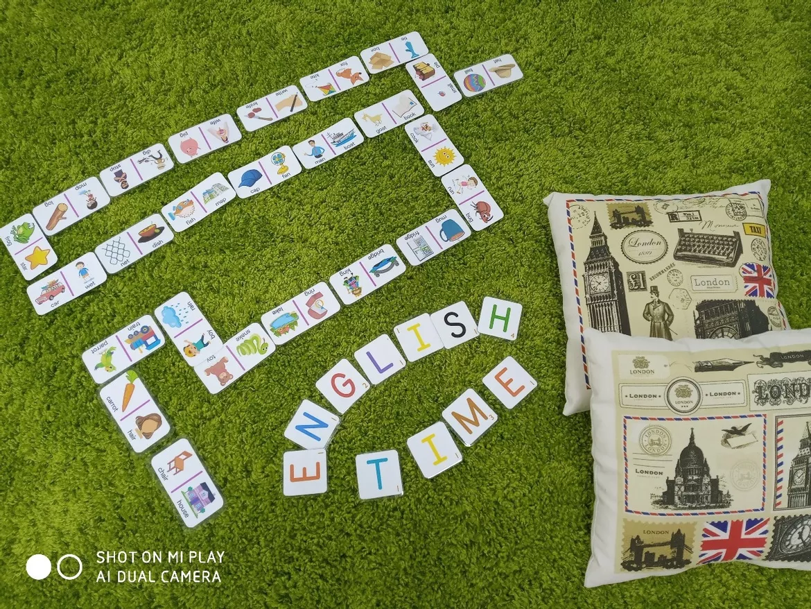 Bild in der Beschreibung des Unterrichtsmaterials Phonics Dominoes 2in1 von Language Stuff #2
