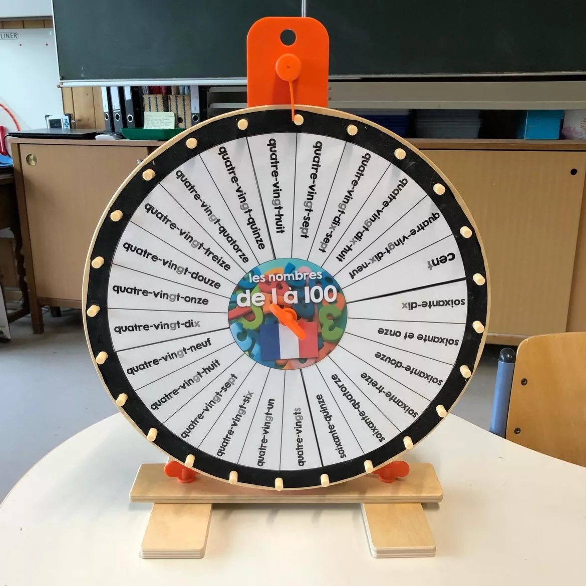 Bild in der Beschreibung des Unterrichtsmaterials nombres de 70 à 100 - roue de la fortune - Drehrad - Zahlen Französisch von madame.lehrerin #1