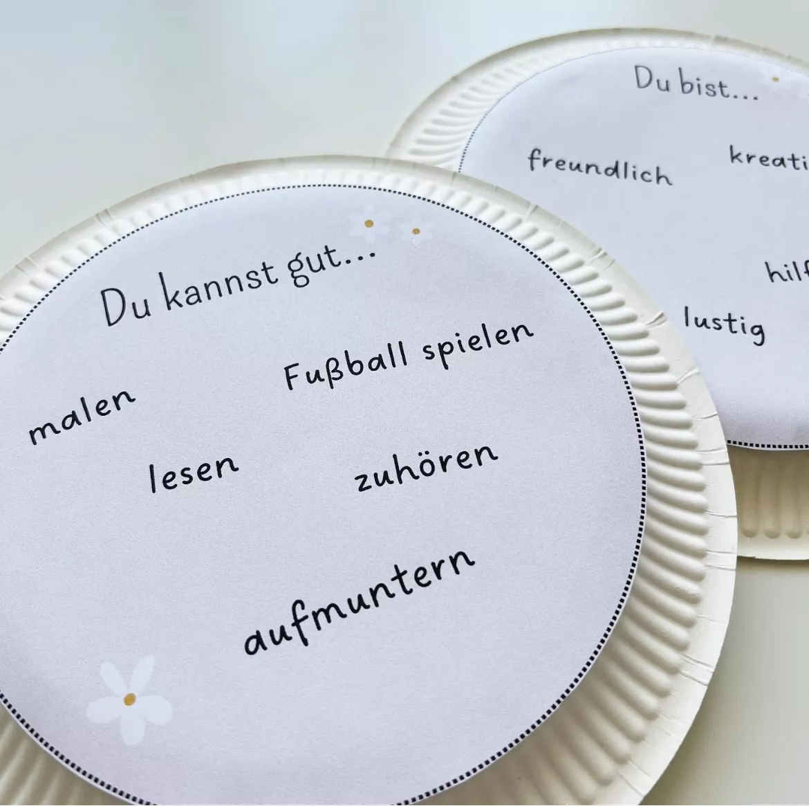 Bild in der Beschreibung des Unterrichtsmaterials Warmer Rücken - Sozialtraining von einfachunterricht #1
