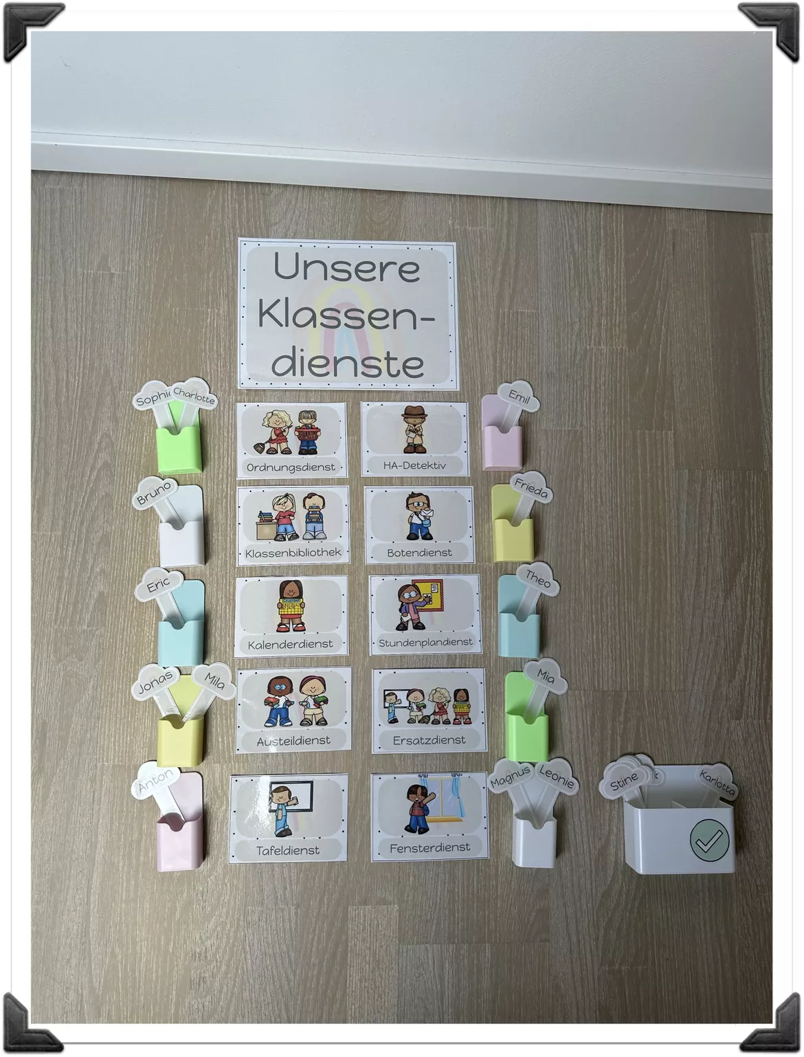 Bild in der Beschreibung des Unterrichtsmaterials Klassendienste Regeln Schilder pastell Classroom Management Klassenraumorganisation Dienste Aufgaben von Frau Ideenblitz #1