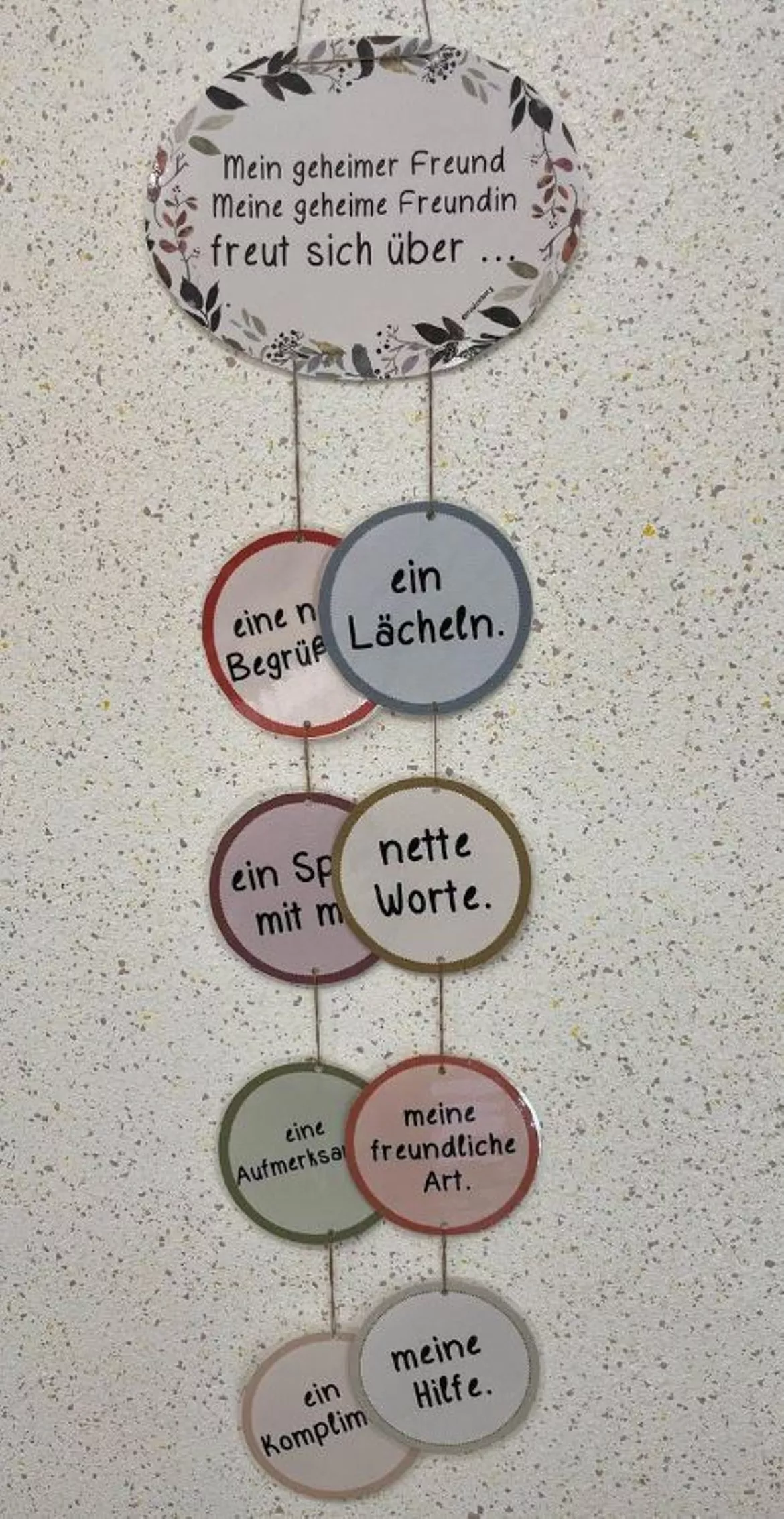 Bild in der Beschreibung des Unterrichtsmaterials Geheimer Freund - Soziales Lernen von FreuleinBerg #1