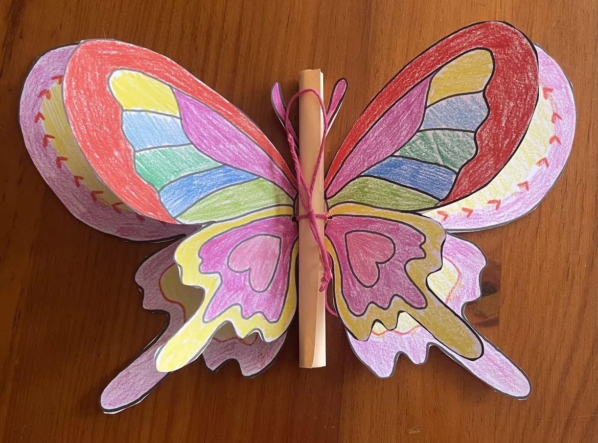 Bild in der Beschreibung des Unterrichtsmaterials Muttertag / Vatertag - Brief-Schmetterling von Fr.Bachli #1