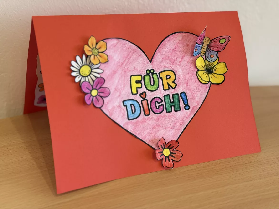 Bild in der Beschreibung des Unterrichtsmaterials Kreative Karten zum Muttertag mit Platz für eigene Texte von just.an.otter.teacher #1