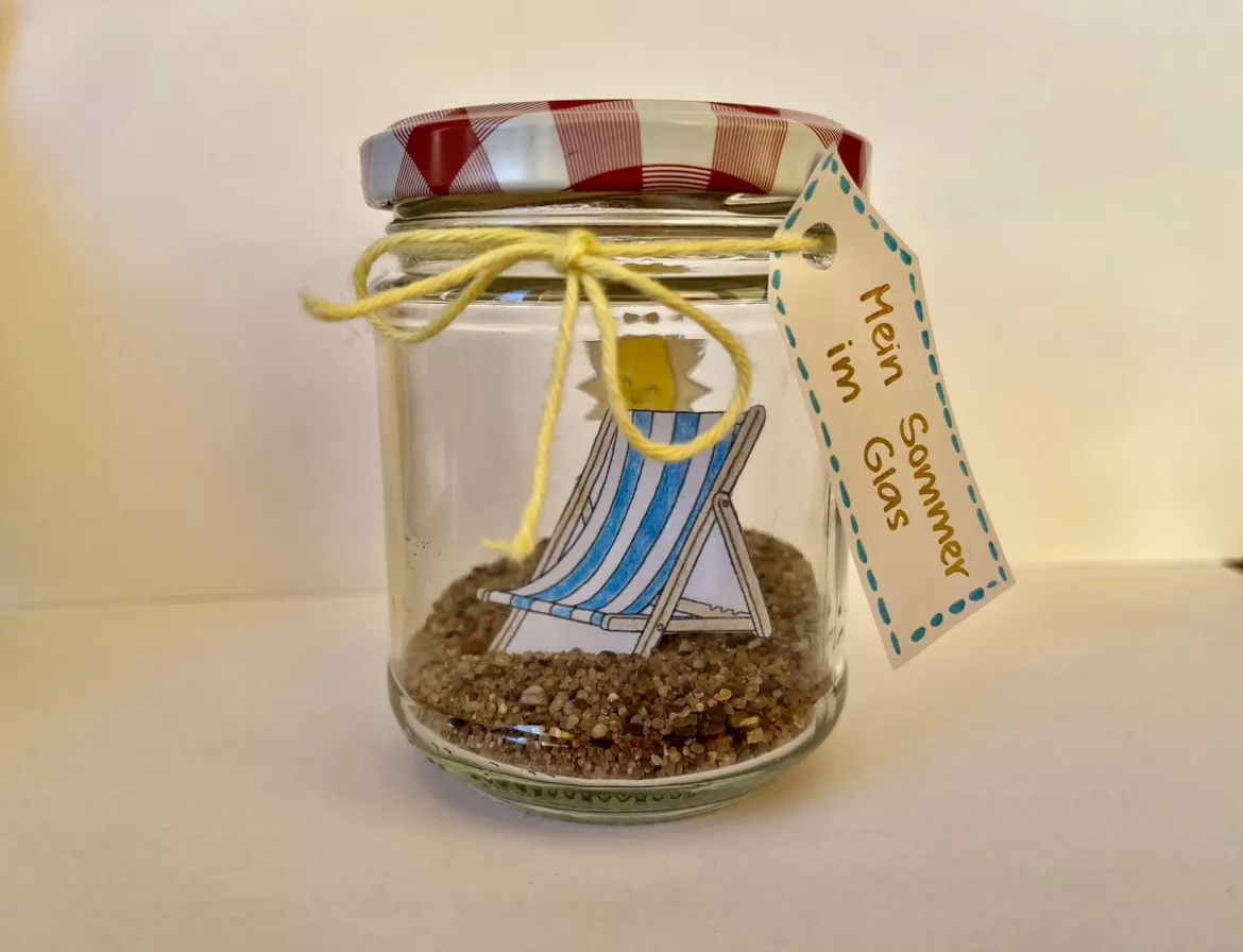 Bild in der Beschreibung des Unterrichtsmaterials Mein Sommer im Glas – Kreatives Bastelprojekt (Kl. 2-3) von SmartCookie. #1
